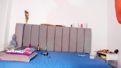 Snapshot of giselle_james chatting on 03.02.26 giselle_james online show from 03.02.26