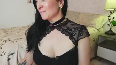 Giselle online show from 05.13.26