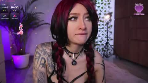 Snapshot of giselx_xx chatting on 07.21.26 GISEL online show from 07.21.26