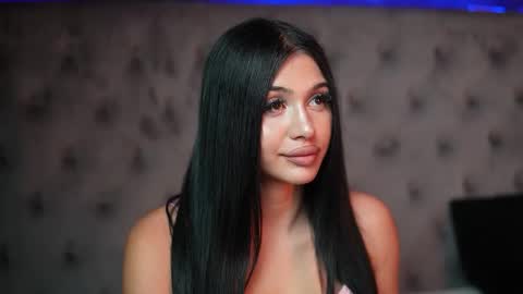  Giulia  online show from 09.26.25