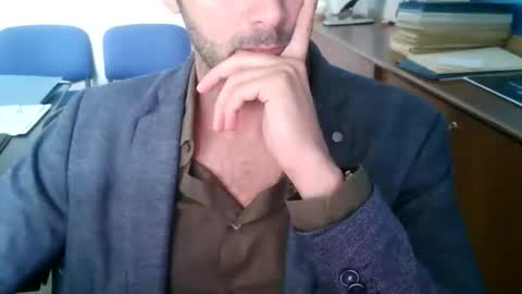 giuseppevai1 online show from 10.23.25