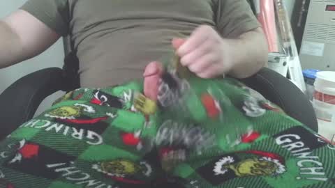 Snapshot of givemeitniceandslow chatting on 12.20.24 JuicyThickkkDaddy online show from 12.20.24