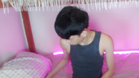 Snapshot of givemethrillx chatting on 04.23.26 givemethrillx online show from 04.23.26