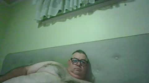 Snapshot of gixxer06 chatting on 06.03.26 bi Gixxer online show from 06.03.26