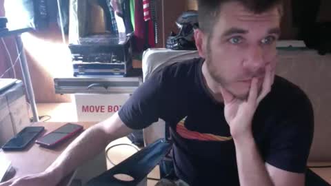 Snapshot of gizmomaster chatting on 09.27.25 dutch rave guy c2c dutch online show from 09.27.25