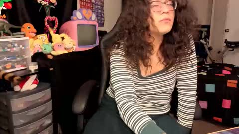 Snapshot of glaceon9 chatting on 10.20.25 glaceon9 online show from 10.20.25