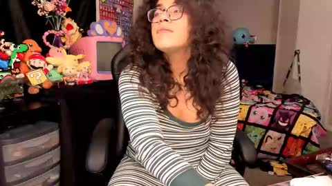 Snapshot of glaceon9 chatting on 11.04.25 glaceon9 online show from 11.04.25