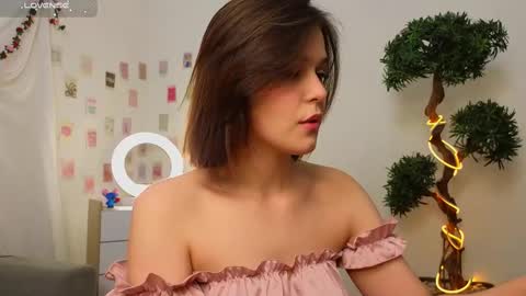 Michelle online show from 03.10.25