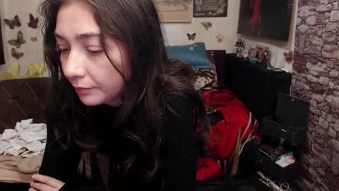 Snapshot of glamourhottie chatting on 11.12.25 Glamourhottie online show from 11.12.25