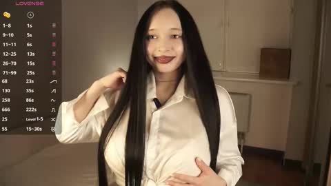 Snapshot of glennabardy chatting on 02.25.26 Sandra online show from 02.25.26