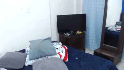 GlennddaStar online show from 11.28.25