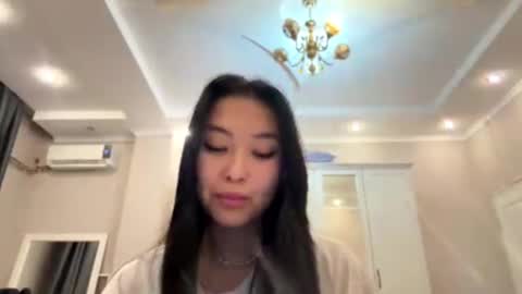 Mia online show from 03.03.26