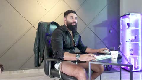 Snapshot of glennmasters chatting on 12.03.24 Matthew .. for short call me Matt online show from 12.03.24