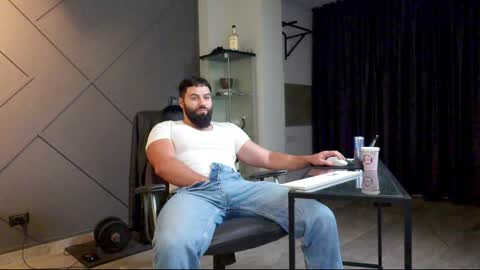 Snapshot of glennmasters chatting on 01.04.25 Matthew .. for short call me Matt online show from 01.04.25