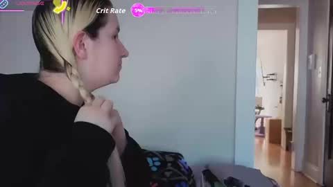 Glitch online show from 10.12.25