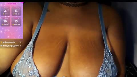 glitter_bunny online show from 09.14.25