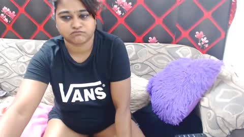 Snapshot of glitter_candy chatting on 03.05.25 glitter candy online show from 03.05.25