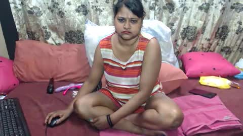 Snapshot of glitter_candy chatting on 09.13.25 glitter candy online show from 09.13.25