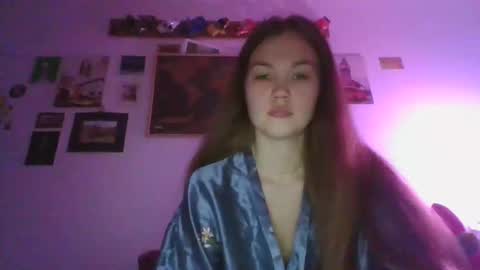 glitter_doll online show from 01.04.25