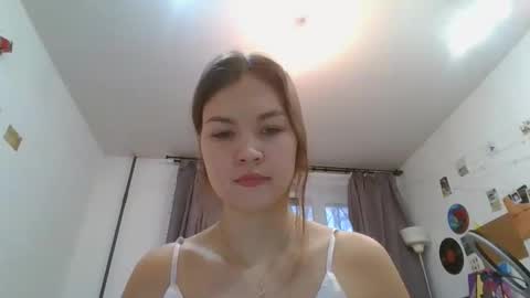 glitter_doll online show from 01.08.25