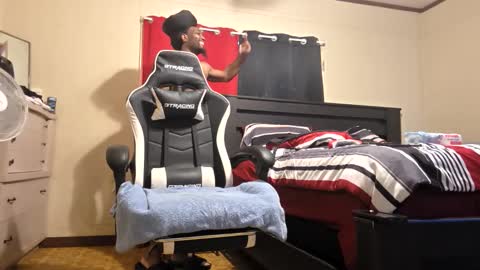 glomightyj online show from 05.20.26