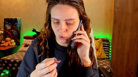 Gloria Wood online show from 12.02.24