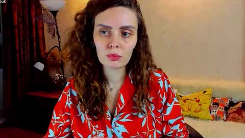 Gloria Wood online show from 11.28.25