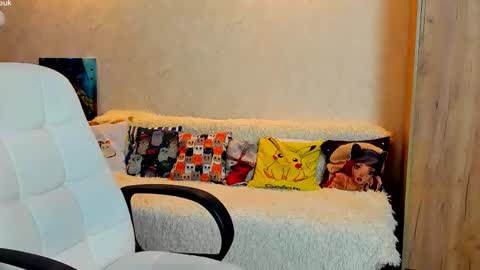 Gloria Wood online show from 02.13.26