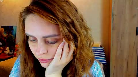 Gloria Wood online show from 04.15.26