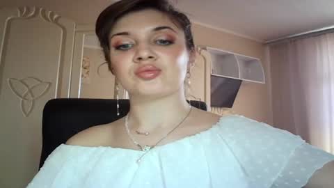 gloriashine online show from 03.12.25