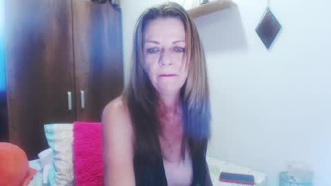 Snapshot of gloriawhitte7 chatting on 12.07.24 gloriawhitte7 online show from 12.07.24