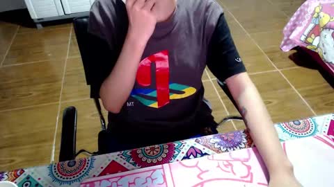 glowingecho online show from 12.11.24