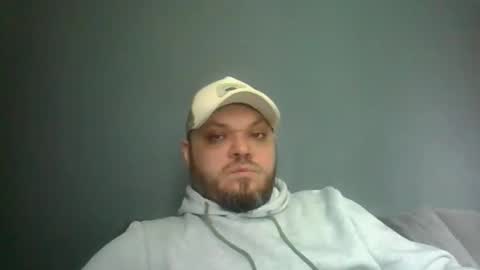 Snapshot of glusgan chatting on 03.03.26 Your boy online show from 03.03.26