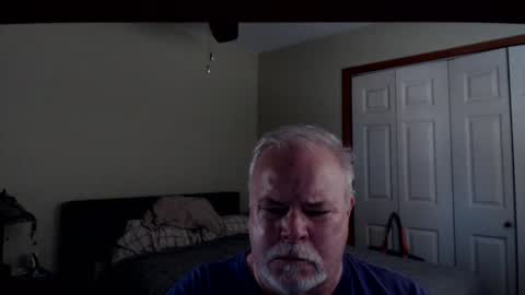 Snapshot of gmctruckguy chatting on 11.03.25 gmctruckguy online show from 11.03.25