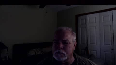 Snapshot of gmctruckguy chatting on 11.06.25 gmctruckguy online show from 11.06.25