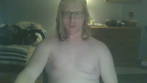 Snapshot of gnger31foru chatting on 01.22.25 Steven Meadow online show from 01.22.25
