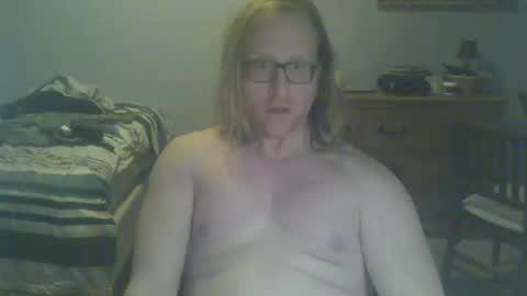 Snapshot of gnger31foru chatting on 01.23.25 Steven Meadow online show from 01.23.25
