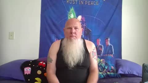 Gnomebeard online show from 10.11.25