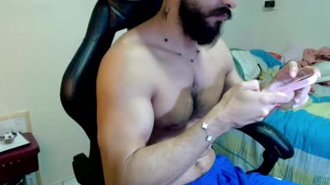 Snapshot of god_hunkules chatting on 05.21.26 god hunkules online show from 05.21.26