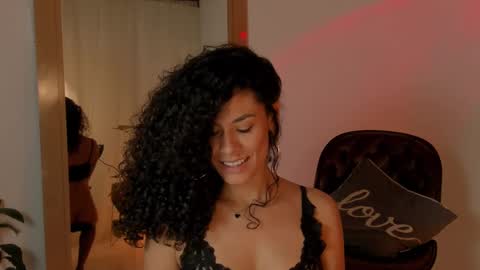 Elena online show from 02.17.25