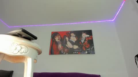 Snapshot of goddes_valery chatting on 10.10.25 Valery online show from 10.10.25