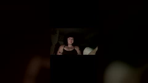 Snapshot of goddess182002 chatting on 12.20.25 goddess182002 online show from 12.20.25