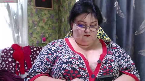 Snapshot of goddess57 chatting on 10.10.25 Goddess online show from 10.10.25