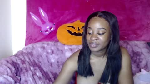 Snapshot of goddess_aaliyah chatting on 12.13.24 goddess_aaliyah online show from 12.13.24