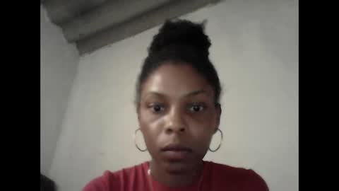 Snapshot of goddess_brenda chatting on 03.18.26 BRENDA Hello love help me please Independent model online show from 03.18.26