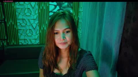 Snapshot of goddess_jaz29 chatting on 11.18.25 Migs online show from 11.18.25