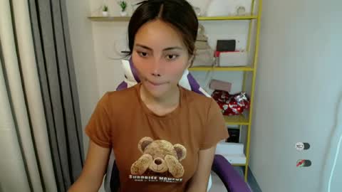 Snapshot of goddess_kendr chatting on 07.01.26 kendra online show from 07.01.26