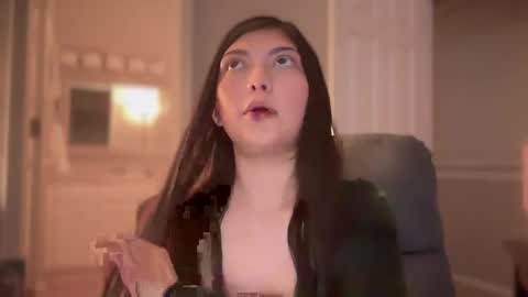 Snapshot of goddess_milaa chatting on 12.30.24 Princess Miila BBC Daddy online show from 12.30.24