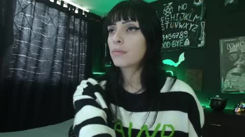 Snapshot of goddess_mortem chatting on 05.13.26 Mortem model independientfollow me on my telegram channel online show from 05.13.26