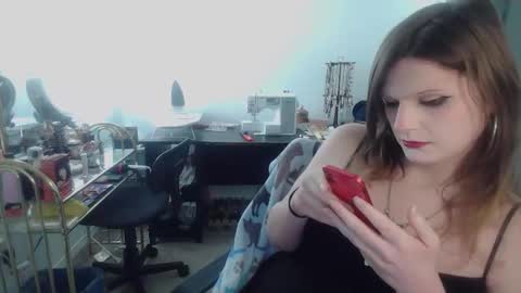 Goddess of Insanity online show from 02.03.26